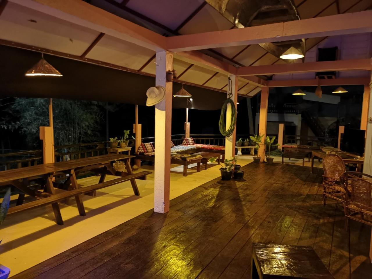 The Boathouse Hotel Ban Dondét Eksteriør billede